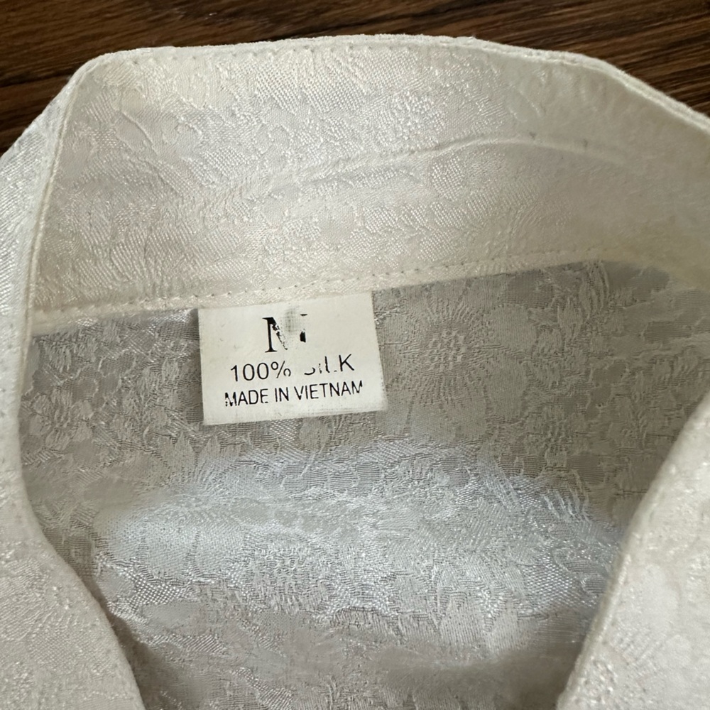100% Silk Set from Vietnam - Picture 4 of 11